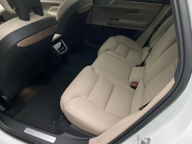 Volvo ES90 Ultra
