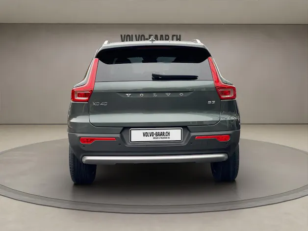 Volvo XC40 2.0 B3 MH XCITE