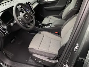 Volvo XC40 2.0 B3 MH XCITE
