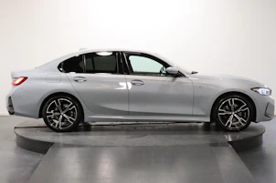 Fahrzeugbild BMW 320d xDrive SAG