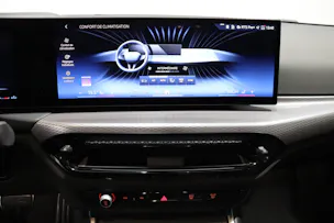 BMW 320d xDrive SAG