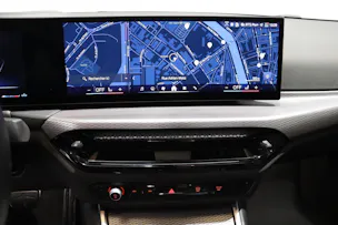 BMW 320d xDrive SAG