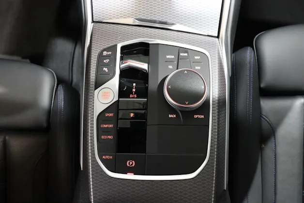BMW 320d xDrive SAG