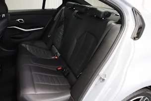 BMW 320d xDrive SAG