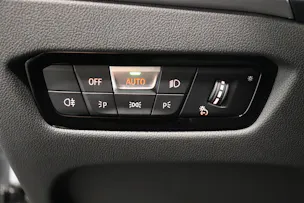 BMW 320d xDrive SAG
