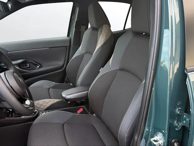Toyota Yaris Cross 1.5 VVT-i HSD Premium AWD-i