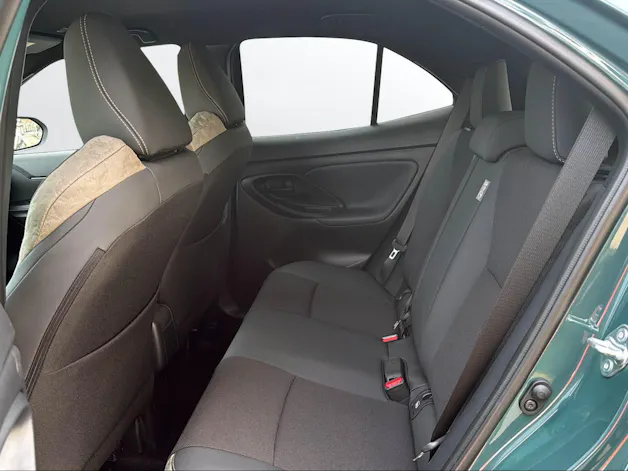 Toyota Yaris Cross 1.5 VVT-i HSD Premium AWD-i