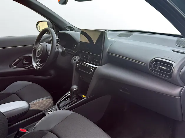 Toyota Yaris Cross 1.5 VVT-i HSD Premium AWD-i