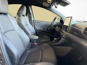 Toyota Yaris 1.5 VVT-i HSD Premium