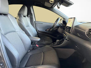 Fahrzeugbild TOYOTA Yaris 1.5 VVT-i HSD Premium
