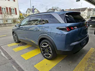 Peugeot 5008 1.6 PHEV Allure