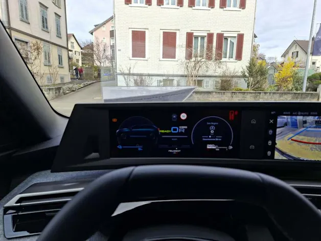 Peugeot 5008 1.6 PHEV Allure