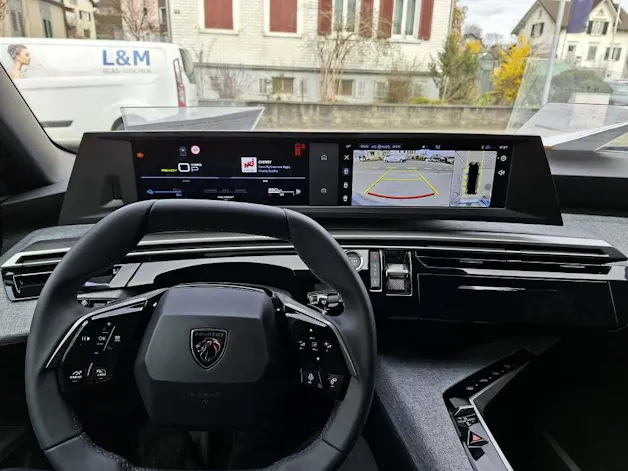 Peugeot 5008 1.6 PHEV Allure
