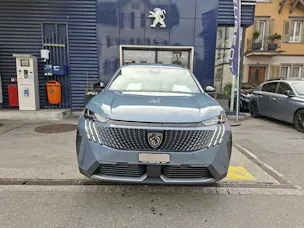 Peugeot 5008 1.6 PHEV Allure