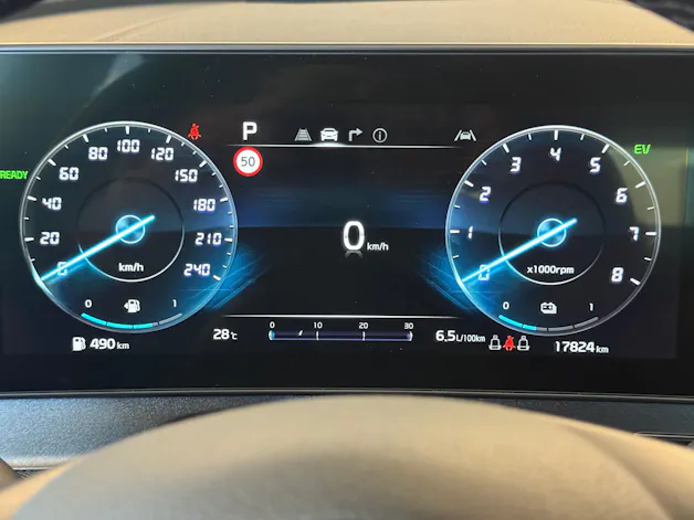 Kia Sportage 1.6 T-GDi Hybrid Power Edition