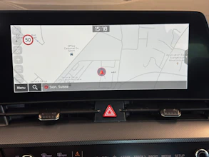 https://vehicle.imgix.net/4236201/e27463b2-2e59-43ea-b918-9ab9418eba34.jpg