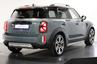 https://vehicle.imgix.net/4236276/e137813c-d065-4ba5-aa35-535b7c5d07a8.JPG