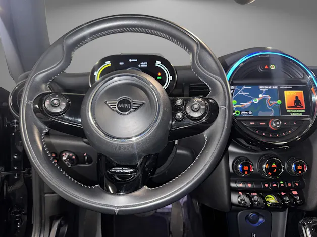 Mini F56 Cooper SE