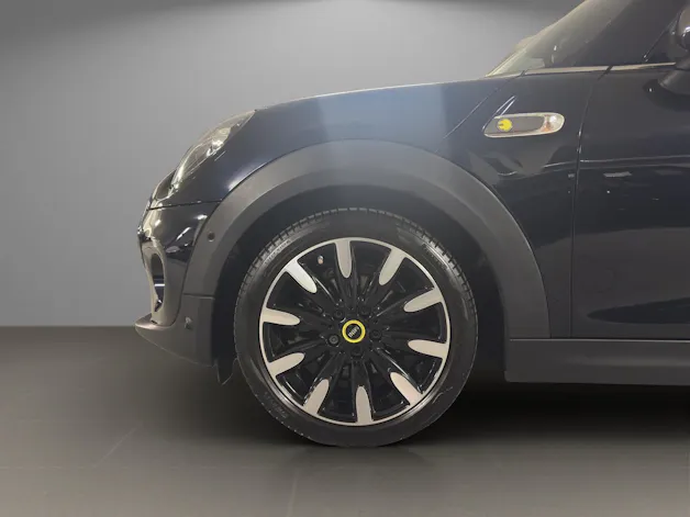 Mini F56 Cooper SE