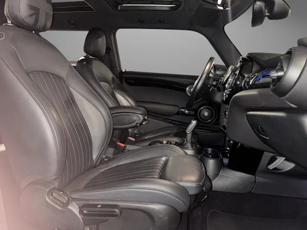 Mini F56 Cooper SE