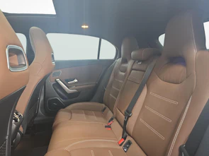 Fahrzeugbild MERCEDES-BENZ A 250 e AMG Line