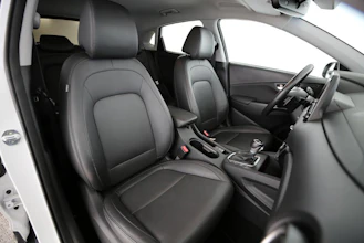 https://vehicle.imgix.net/4236356/a23420b2-03f8-4ef2-a1f0-f8e4f17789a3.jpg