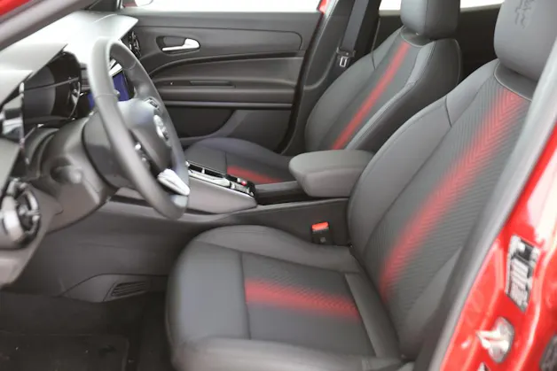 Alfa Romeo Junior 1.2 Ibrida Speciale