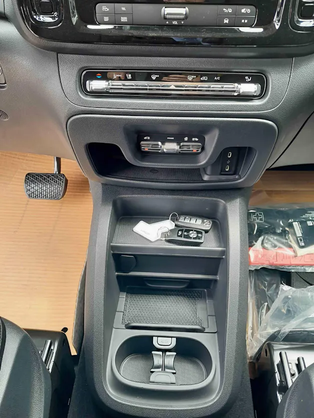 Mercedes-Benz VVito 116 CDI KB L 4x4 Family