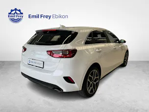 Kia Ceed 1.5 T-GDi MHEV Power