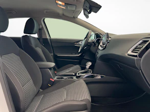 https://vehicle.imgix.net/4236485/bcd7873d-358a-424a-bbaf-2d99eb234f51.jpg