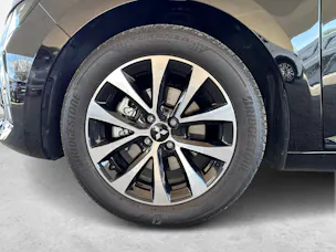 Mitsubishi Colt 1.6 HEV Invite+ / Jetzt mit attraktivem 1.9% Leasing!