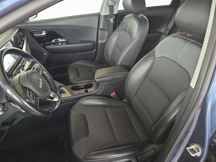 image du véhicule KIA NIRO