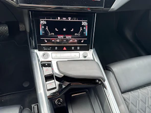 Fahrzeugbild AUDI e-tron Sportback 55 quattro