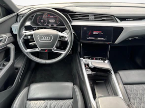 Fahrzeugbild AUDI e-tron Sportback 55 quattro