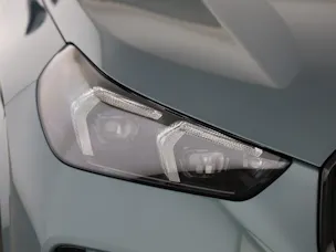 BMW X1 23i xDrive paddles