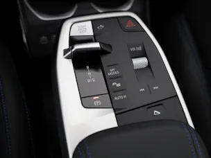 BMW X1 23i xDrive paddles