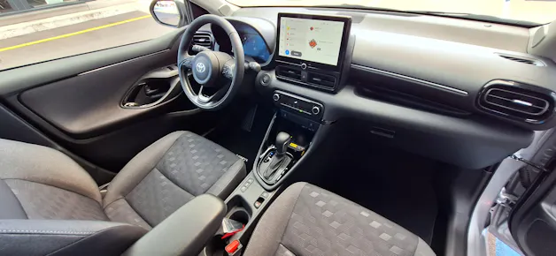 Toyota Yaris 1.5 VVT-i HSD Trend