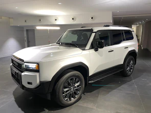 image du véhicule TOYOTA Land Cruiser 2.8 D 48V Invincible