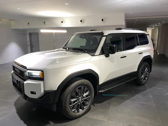 image du véhicule TOYOTA Land Cruiser 2.8 D 48V Invincible