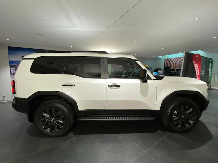 image du véhicule TOYOTA LANDCRUISER
