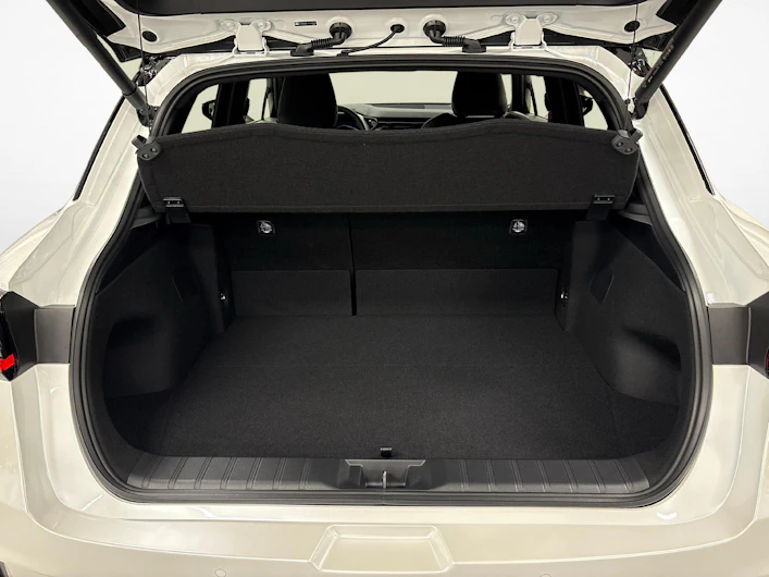 Fahrzeugbild LEXUS LBX