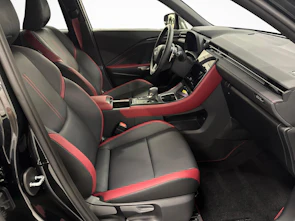 Fahrzeugbild LEXUS LBX 1.5 Hybrid Vibrant Edition AWD