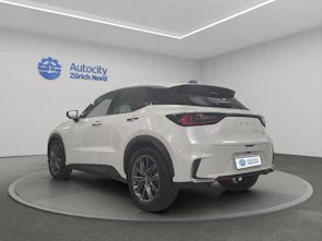 Fahrzeugbild LEXUS LBX 1.5 Hybrid Vibrant Edition AWD