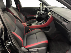 https://vehicle.imgix.net/4236637/1aafdc29-5c25-4614-9c60-058204f05c33.jpg