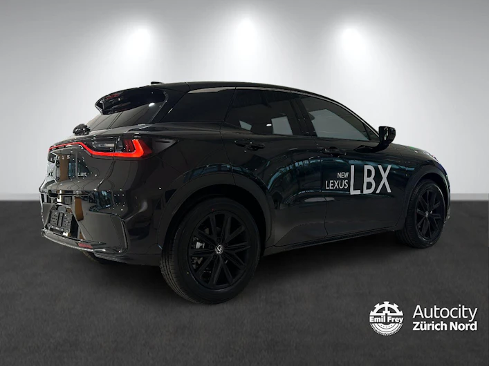 Fahrzeugbild LEXUS LBX