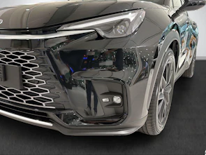 Fahrzeugbild LEXUS LBX 1.5 Hybrid Vibrant Edition AWD