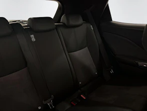 https://vehicle.imgix.net/4236637/95d53a73-2b75-4489-897c-7384f774ac4f.jpg