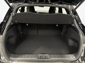 Fahrzeugbild LEXUS LBX 1.5 Hybrid Vibrant Edition AWD