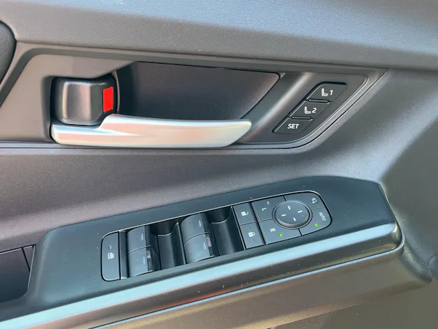 Subaru Solterra eV Luxury AWD