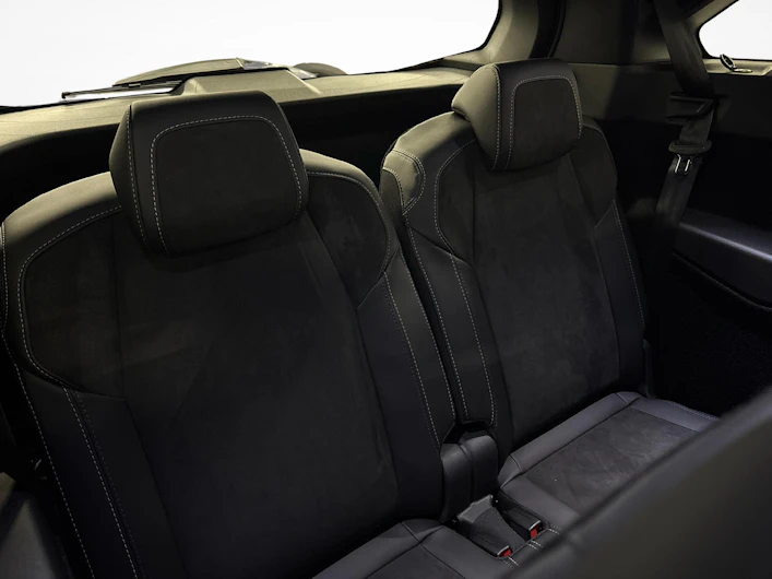 image du véhicule PEUGEOT 5008